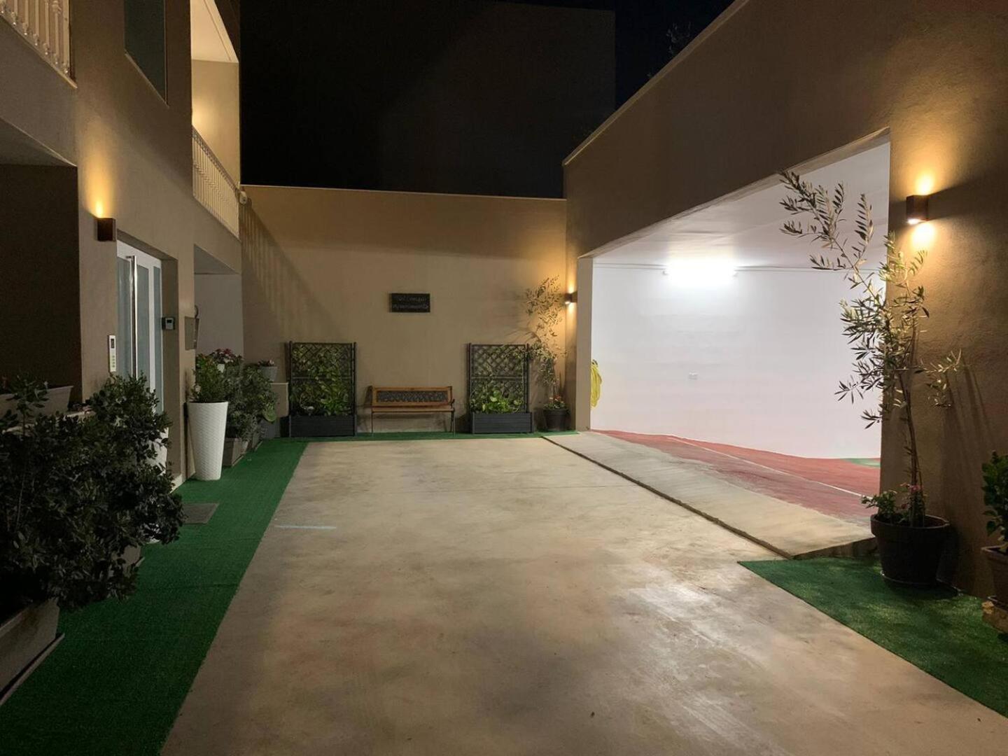 Fl 2 Ta'Lonza Luxury With Hot Tub By Homely Mellieħa Exterior foto