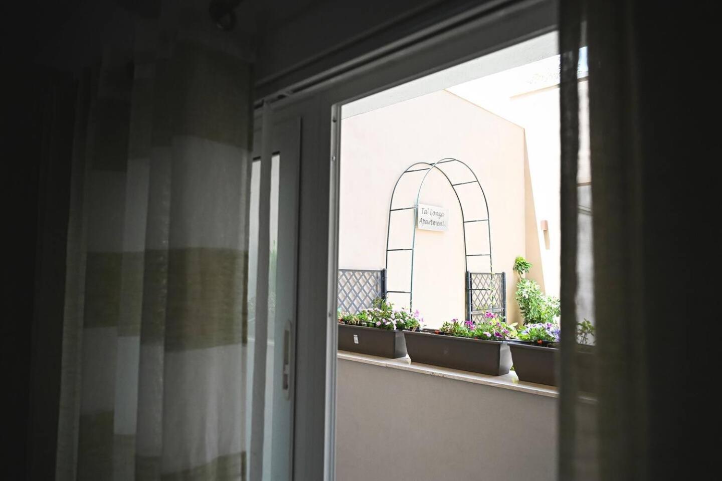 Fl 2 Ta'Lonza Luxury With Hot Tub By Homely Mellieħa Exterior foto